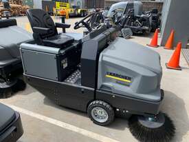 Karcher KM 130/300 R D Classic Industrial Ride-On Sweeper - picture0' - Click to enlarge