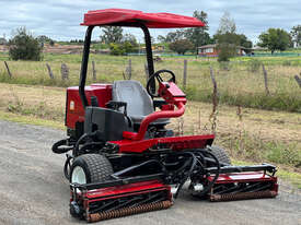 Toro 3100 Golf Greens mower Lawn Equipment - picture0' - Click to enlarge