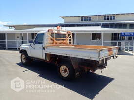 2012 TOYOTA LANDCRUISER VDJ79R 4X4 WORKMATE TRAY TOP - picture1' - Click to enlarge