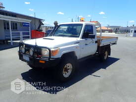 2012 TOYOTA LANDCRUISER VDJ79R 4X4 WORKMATE TRAY TOP - picture2' - Click to enlarge