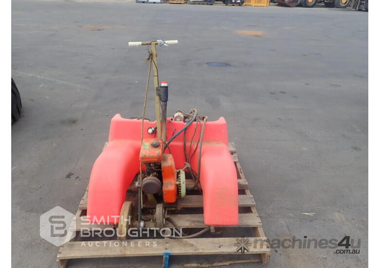 Used PALLET COMPRISING OF SILVAN QUAD BIKE WEED SPRAYER PARTS MISSING