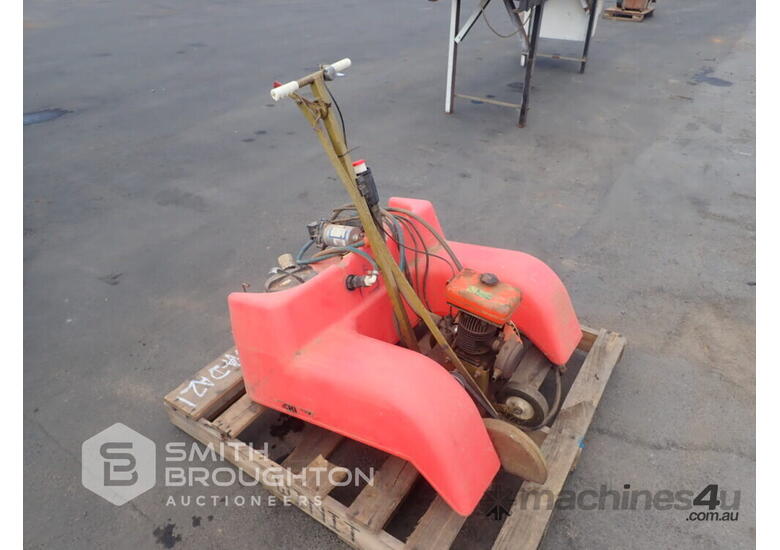 Used PALLET COMPRISING OF SILVAN QUAD BIKE WEED SPRAYER PARTS MISSING