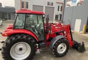 TANNERTRACK - TYM T1003 100HP 4WD Tractor inc Loader & 4in1 Bucket