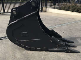 GP600MM WIDE BUCKET 30 TONNE SYDNEY BUCKETS - picture0' - Click to enlarge