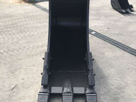 GP600MM WIDE BUCKET 30 TONNE SYDNEY BUCKETS - picture2' - Click to enlarge