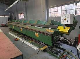 Sheet Metal Machine  - picture0' - Click to enlarge