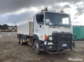 2005 Hino FS700 2813 - picture0' - Click to enlarge