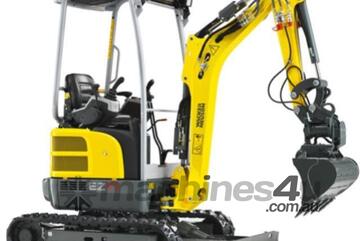   Wacker Neuson EZ17 Excavator Power Tilt Quick Hitch, Inc Bucket Set