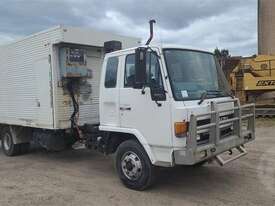 Isuzu FSR500L - picture0' - Click to enlarge