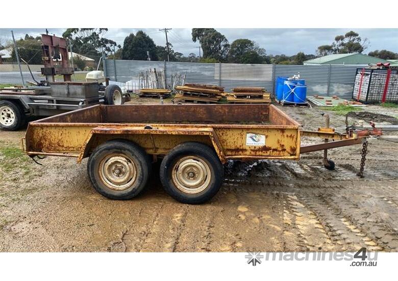 Buy Used tandem axle trailer Tandem Axle Trailer Box Trailer in