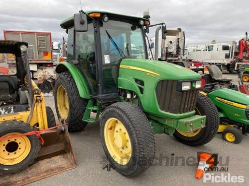 2011 John Deere 5075M