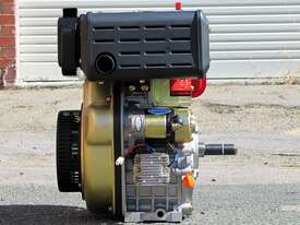 Diesel Engine 7HP with Electric Start - picture0' - Click to enlarge