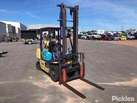 2004 Komatsu FG25 HT-14 - picture0' - Click to enlarge