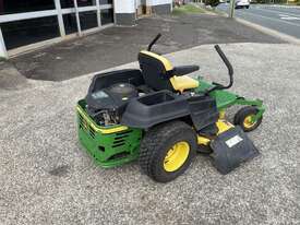 John Deere Z525e 48