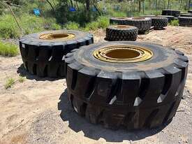 Quantity of 2 x Unused 988 rims and tyres - picture0' - Click to enlarge