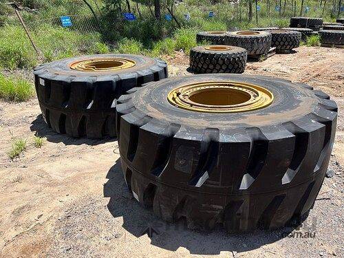 Quantity of 2 x Unused 988 rims and tyres