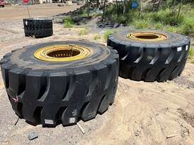 Quantity of 2 x Unused 988 rims and tyres - picture0' - Click to enlarge