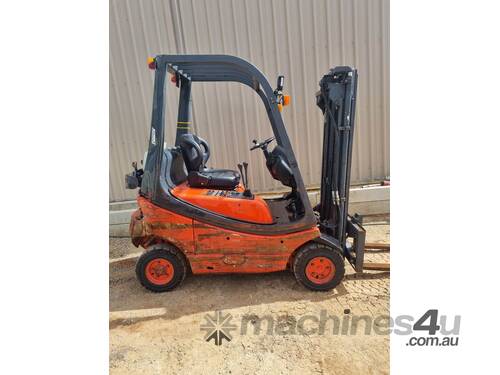 Linde 1.6T LPG Forklift with Container Mast