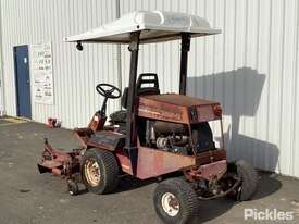 Toro GroundsMaster 325-D - picture2' - Click to enlarge