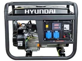 Hyundai HY4100L 4kva Petrol Portable Generator - picture0' - Click to enlarge