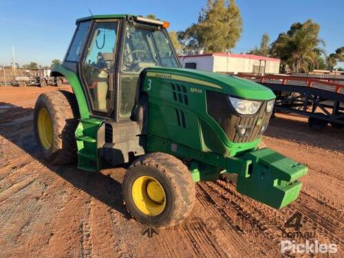 John Deere 4x4 Tractor