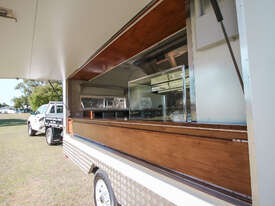 2023 Food Van | Mobile Kitchen (Retro Shape) 5.3m - picture0' - Click to enlarge