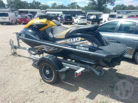 Yamaha FZS Waverunner - picture2' - Click to enlarge