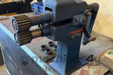 SHAW - NZ Made BRAMLEY SJ1 Swage and Jenny