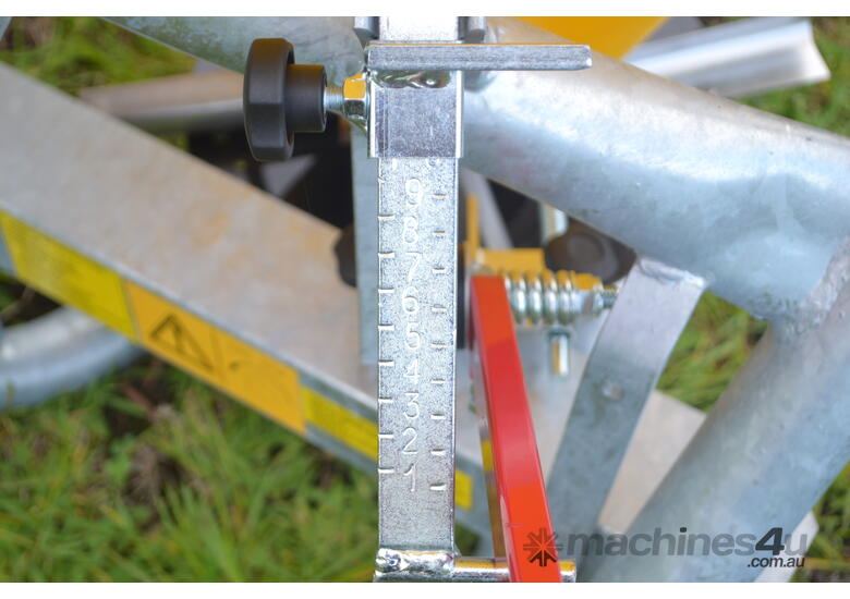 caption 2023 Rondini SP500 Galvanised Spreader