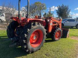 Tractor Kubota M5400 54HP 694 hours 4x4 FEL - picture1' - Click to enlarge