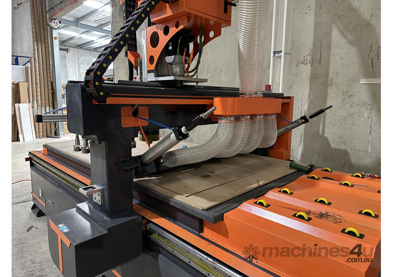 caption Madbytes MBT-1325 ATC CNC Router - Precision and Power for Woodworking and Metalworking