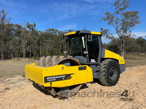 Dynapac CA3500 Vibrating Roller Roller/Compacting