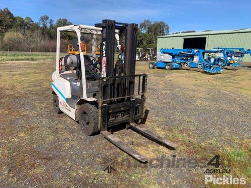 2016 TCM FG25T3 Forklift