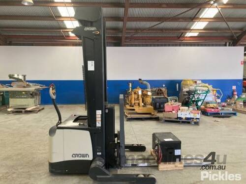 Crown SHR 5500 Series Walk Behind Electric Forklift