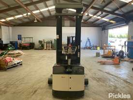 Crown SHR 5500 Series Walk Behind Electric Forklift - picture2' - Click to enlarge