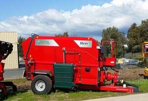 FARMTECH TYYKM-8 HORIZONTAL FEED MIXER + DUAL ELEVATORS (8.0M3)