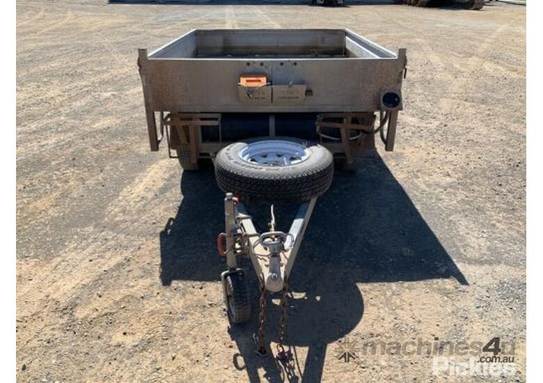 Buy Used 2012 linton 2012 Linton Dual Axle Trailer Trailers in