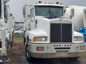 Kenworth T600 - picture0' - Click to enlarge