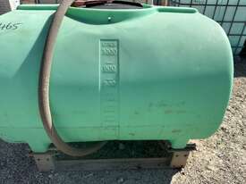 1000 L Spray Tank - picture2' - Click to enlarge