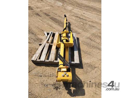 Trimble EM410 electric pole suit Cat Grader