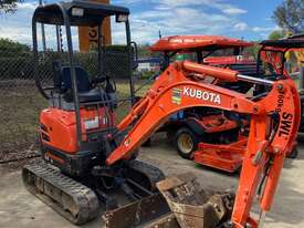 used Kubota U17 - picture1' - Click to enlarge