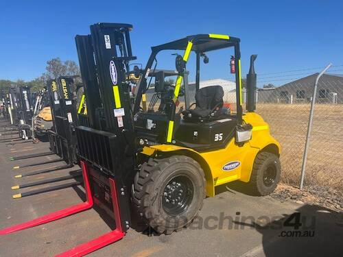 caption Liftsmart All Terrain 2.5 - 3.5T Forklift
