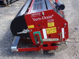 Verti-Drain 2220 Like New - picture0' - Click to enlarge