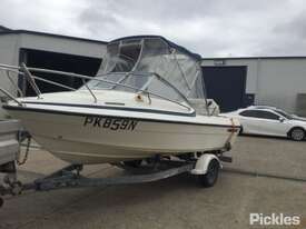 1997 Seafarer Fibreglass Runabout Boat - picture0' - Click to enlarge