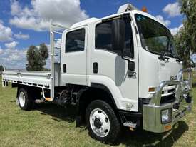 Isuzu FSS550 Crew 4x4 Dualcab Traytop Truck. Ex QLD Police. - picture0' - Click to enlarge