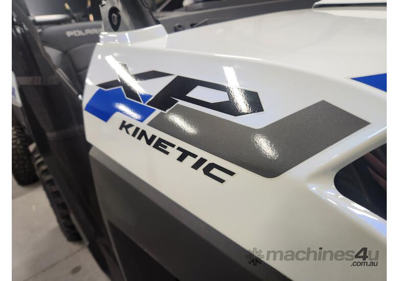 caption POLARIS RANGER XP KINETIC PREMIUM