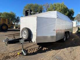 1998 Homemade 00TRLR Tandem Axle Enclosed Trailer - picture0' - Click to enlarge