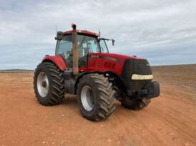 Case IH Magnum 245 4x4 Tractor - picture0' - Click to enlarge