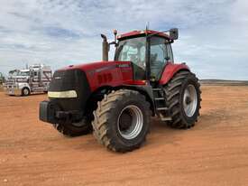 Case IH Magnum 245 4x4 Tractor - picture0' - Click to enlarge