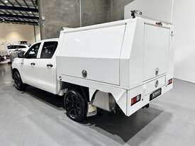 2016 Toyota Hilux Workmate Diesel - picture0' - Click to enlarge
